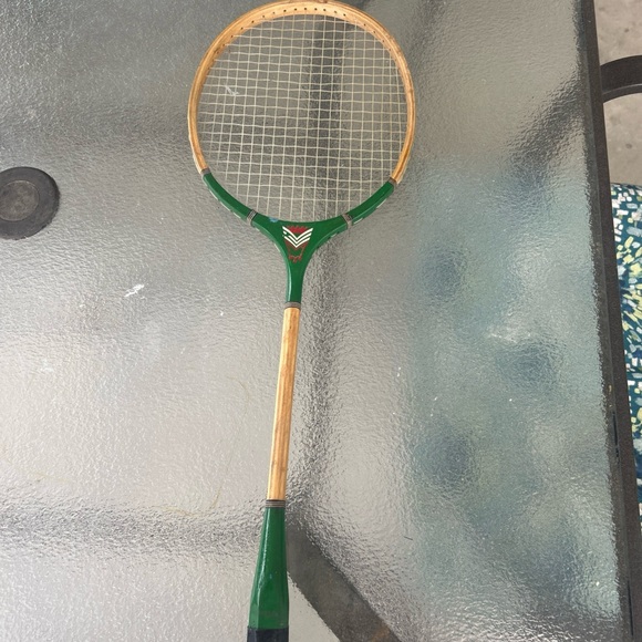 Vintage Wooden Badminton Racket with Green Accents - Picture 1 of 6